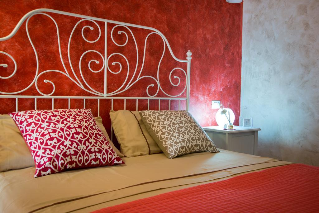 Suites Rome Πεσκάρα Εξωτερικό φωτογραφία
