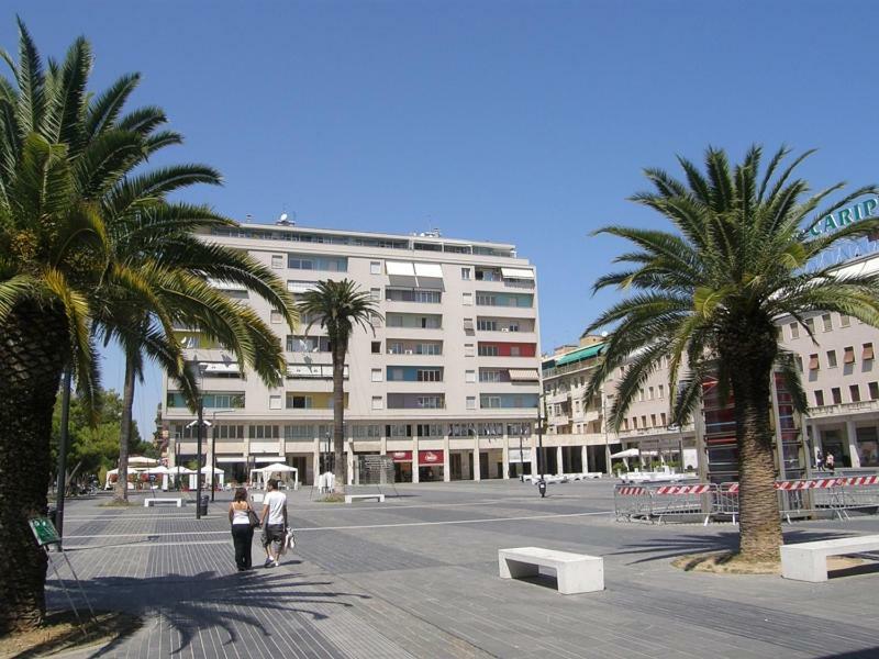 Suites Rome Πεσκάρα Εξωτερικό φωτογραφία