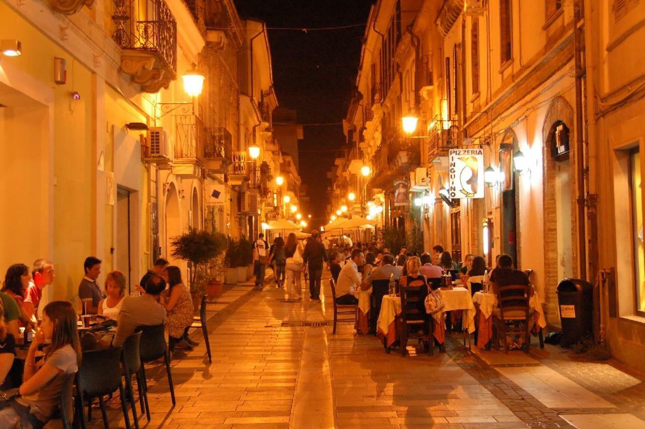 Suites Rome Πεσκάρα Εξωτερικό φωτογραφία